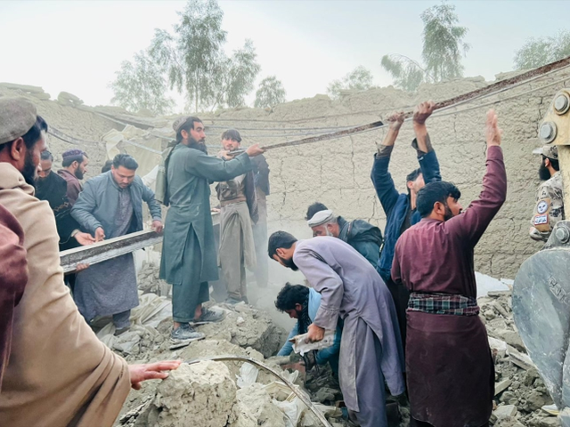 Afganistan yönetimi: Pakistan ile karşılıklı saldırılarda 13 Afganistan askeri hayatını kaybetti