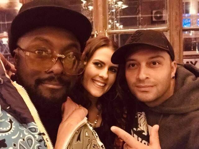 'Hastalanmam' diyerek aşı olmayan müzisyen Marcus Birks koronavirüsten öldü