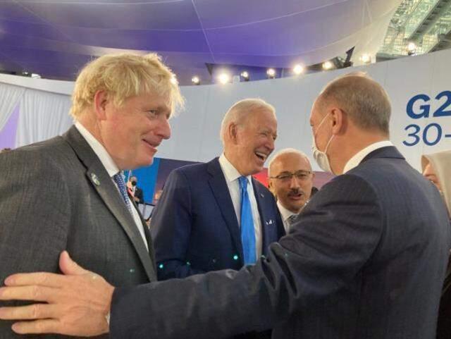 G20 zirvesi başladı! Cumhurbaşkanı Erdoğan ve Biden arasında ilk temas kuruldu