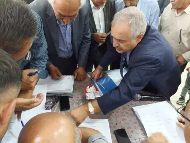 Erciş'in il olması için imza kampanyası başlatıldı