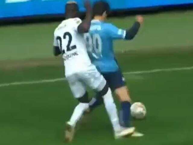 Adana Demirspor-Ankaragücü maçında kıyamet koptu! Maç oynanırken paylaşım yaptılar