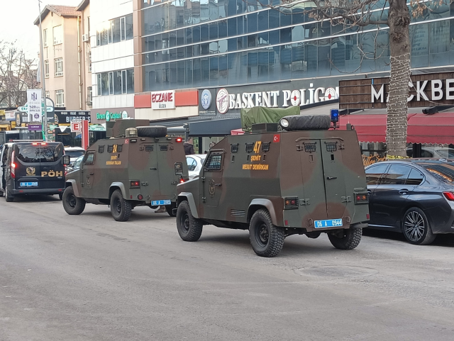Poligonda kafasına silah dayayıp intihara kalkıştı