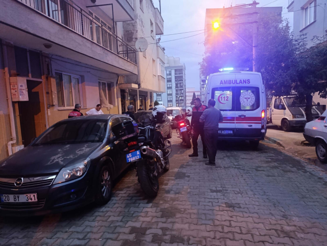 Dayı ve yeğen birbirini bıçakladı