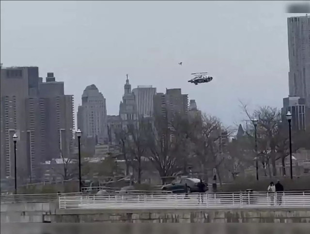 Nehre çakılan helikopter, altı kişilik aileye mezar oldu