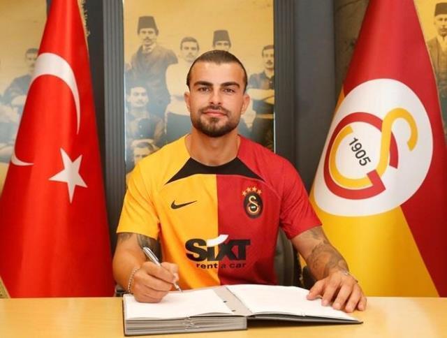 Fenerbahçe'nin kapısında dönüp, Galatasaray'a imza attı! Abdülkerim'den transfer itirafı