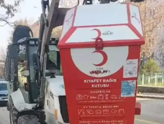 Etimesgut Belediye Bakan Erdal Beikiolu kyafet ba kutularn kaldrtt