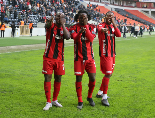 Gaziantep FK, Eyüpspor'u 3-1 mağlup etti