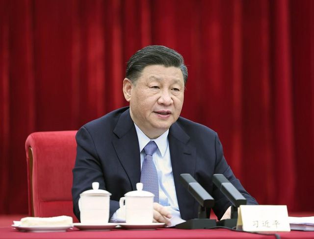 Xi, Ulusal Siyasi Danışmanları Ziyaret Etti