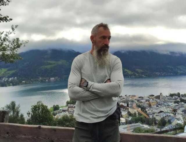 Özgür Tetik kimdir, eşi kim, boyu kaç, nereli, çocuğu var mı? Survivor 2023 Özgür Tetik kimdir?