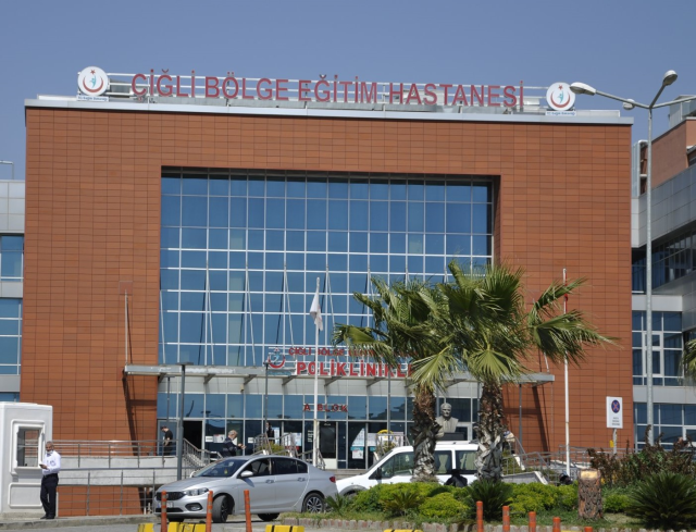 Çiğli'de Eski Eşini Bıçaklayarak Öldüren Adam Tutuklandı