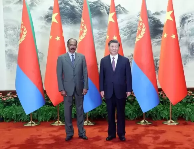 Xi, Eritre Cumhurbaşkanı ile Beijing'de Bir Araya Geldi