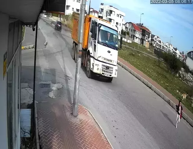 Mahra'nın kalbi 10 dakika durdu! Babası son durumunu boğazı düğümlenerek anlattı