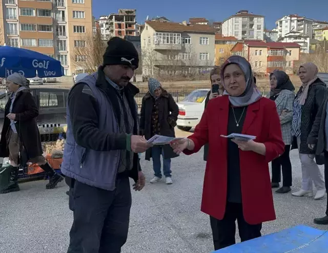 Anne ve kızı aynı mahalleden muhtar adaylığı için yarışıyor