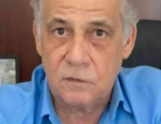 Belediye başkanının iki kadınla cinsel ilişkiye girdiği anlara ait video ortaya çıktı