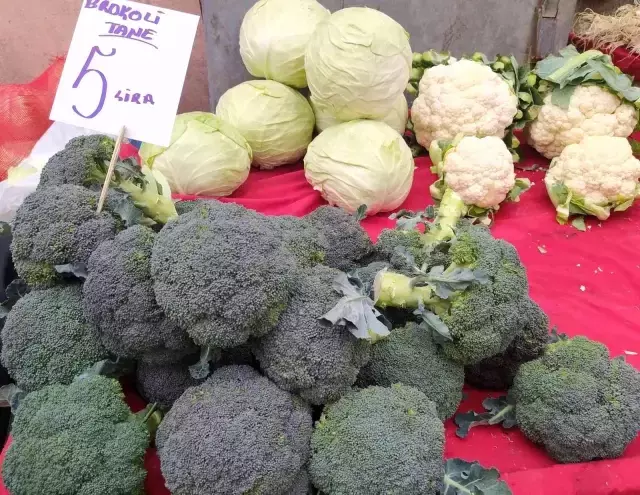 Bakteri-savar karnabahar 15 liradan 6 liraya düştü