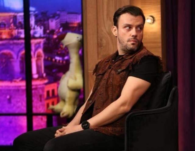 İlk ve Son dizisinin başrolü Salih Bademci, merak edilen sevişme sahnelerini anlattı