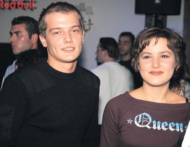 Hiçbir şey aşklarına engel olamadı! Yıldız Asyalı, canlı yayında Arda Kural'a duygularını itiraf etti