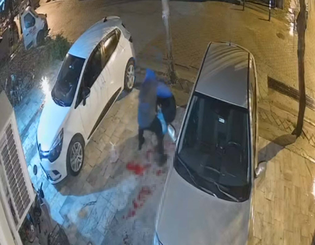Kamera cinayet anını saniye saniye kaydetti! Kadının çığlıkları kan dondurdu