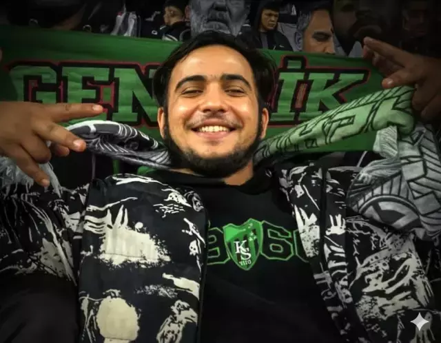 Genç taraftarın tribünden düştüğü anlar kamerada