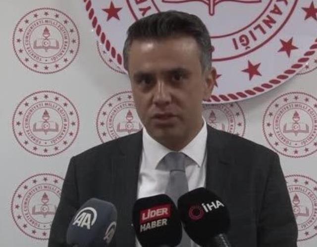 Kur'an-ı Kerim'e tekme atma olayına karışan 3 öğrenci, İl Milli Eğitim Müdürlüğü Öğrenci Disiplin Kurulu'nda