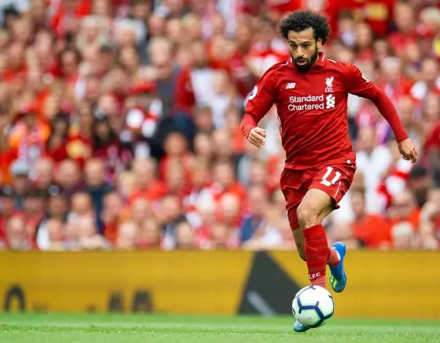 Dünyaca ünlü futbolcunun Avrupa'daki ilk fotoğrafı gündem oldu