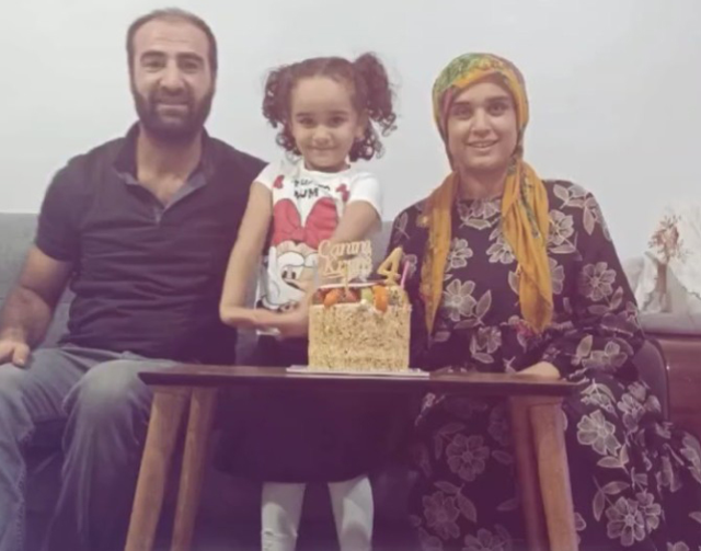 Ailesiyle birlikte evlerinde ölü bulunmuştu… 5 yaşındaki Samyeli'nin doğum günü görüntüleri ortaya çıktı