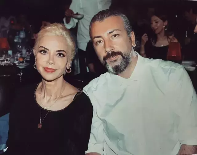 Sağlık durumu ciddiyetini koruyan Tanyeli'nin eşi: Mucizeler baktığın her yerdedir