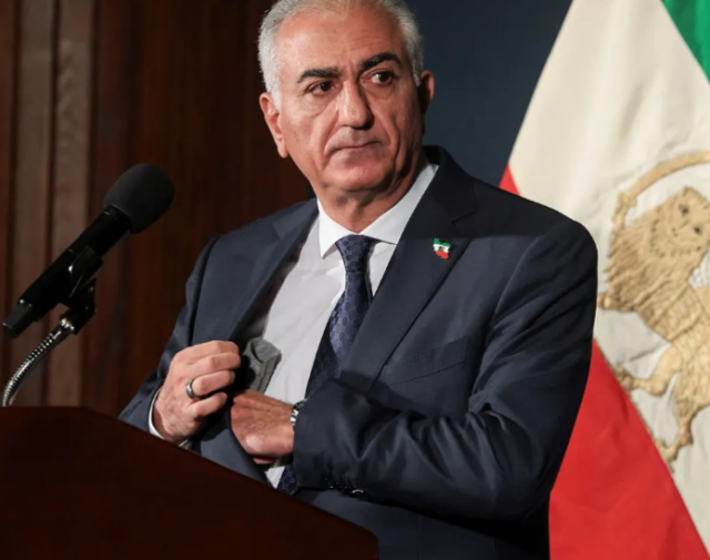 Rıza Pehlevi'den Hamaney'e: Siz ve suç ortaklarınız Naziler gibi yargılanacaksınız