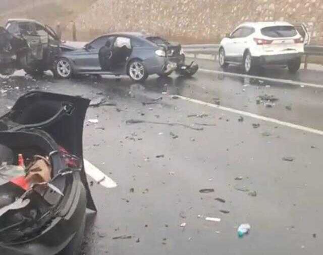 Son Dakika: Bursa'da zincirleme kaza! 4 kişi hayatını kaybetti, 7 kişi yaralandı