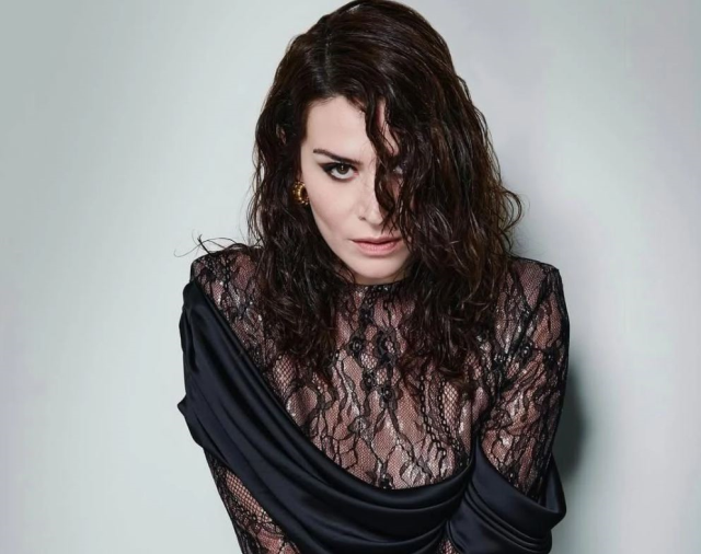 DEM'lilerin saç örme akımına ünlü oyuncu da dahil oldu