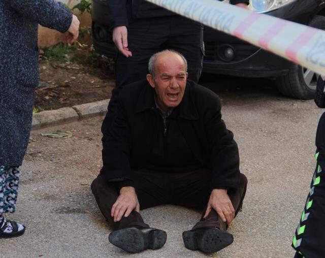 Geri manevra yapan kamyonetin altında kalan kadın hayatını kaybetti