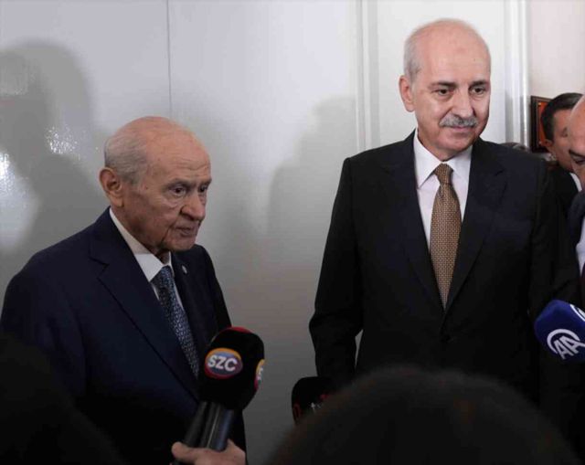 Meclis'te sürpriz görüşme: Numan Kurtulmuş'tan Devlet Bahçeli'ye ziyaret