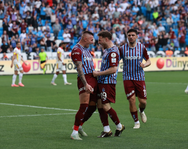Trabzonspor Göztepe maçı kaç kaç bitti? Trabzonspor Göztepe maç özeti ve maçtan kareler...