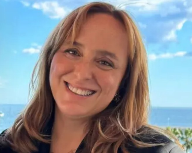 Ayşe Barım Kimdir?