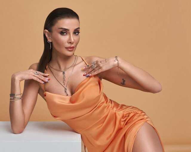 Babasının ölümünden sonra bir deri bir kemik kalmıştı! Özge Ulusoy'un son hali görenleri şaşkına çevirdi