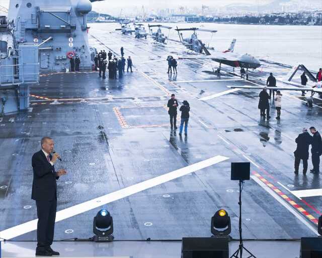 Son Dakika: Erdoğan AK Parti'nin seçim beyannamesini açıkladı! Gençlere vergi, ev hanımlarına emeklilik müjdesi var