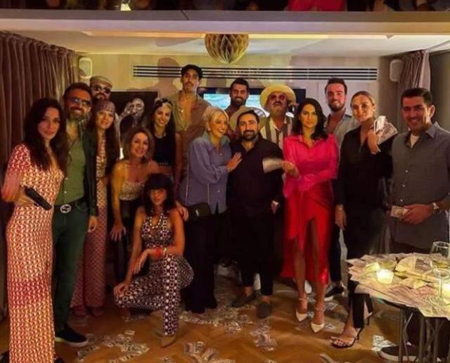 Bir elinde silah, bir elinde dolar! Volkan Demirel, Pablo Escobar'a özendi