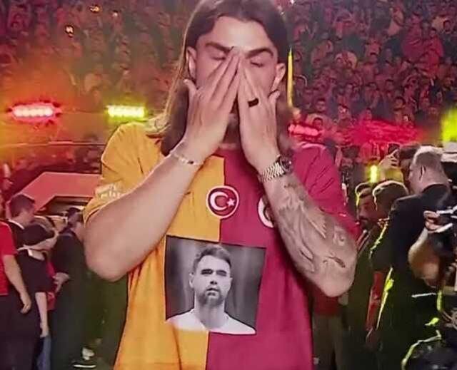 Taraflı tarafsız herkes ağladı! Galatasaray'ın şampiyonluk kutlamasında gözyaşları sel oldu