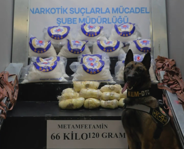 Tırın içine gizlenmiş 66 kilo uyuşturucu madde ele geçirildi