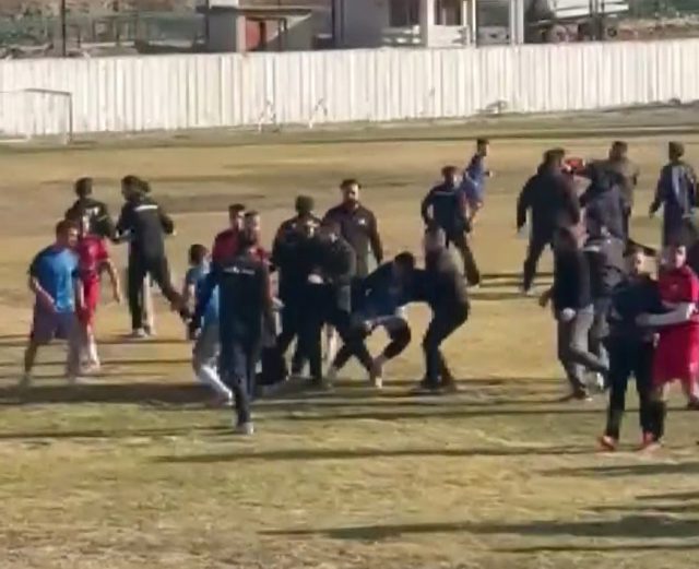 Konya'da oynanan maçta kavga: 5 kişi yaralandı