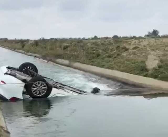 Bayram sabahı feci kaza! Otomobil kanala uçtu, 3 kişilik aile yok oldu