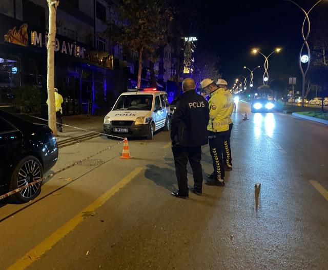 Alkollü eğlence mekanlarının önünde silahlı çatışma: 1'i ağır 4 yaralı