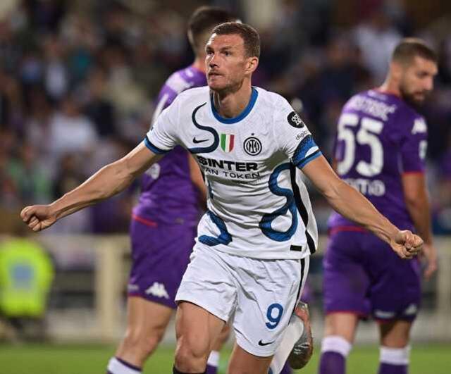 Her şey 48 saat içinde olacak! Fenerbahçe, Dzeko'yu açıklamak için geri sayıma geçti