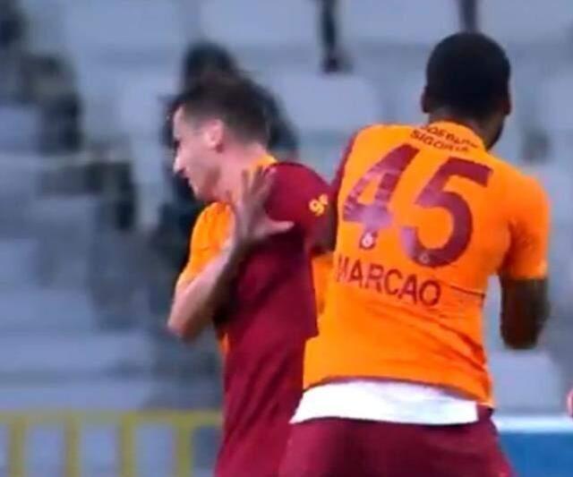 Son Dakika: Galatasaray'da Kerem Aktürkoğlu'na kafa ve yumruk atan Marcao, kırmızı kart gördü
