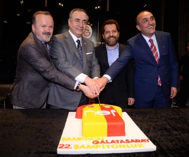 Galatasaraylılar yeni başkanını çoktan seçti! Burak Elmas'ın da gönlü o isimden yana