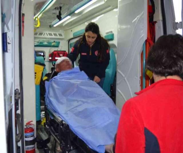 Kavga eden 40 yılık çift, vazo ile birbirini yaraladı! Kocanın sözleri pes dedirtti