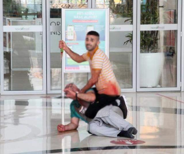 Boğazına bıçak dayadığı ustasını, 5 saat rehin aldı