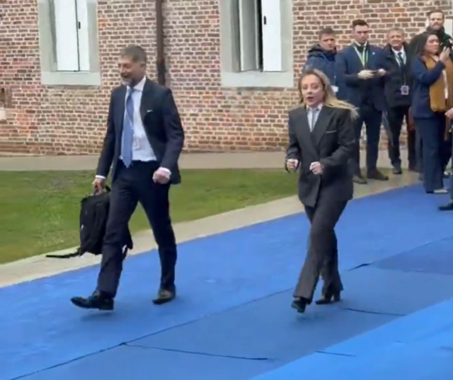 Belçika'nın soğuk havası Meloni'ye iyi gelmedi