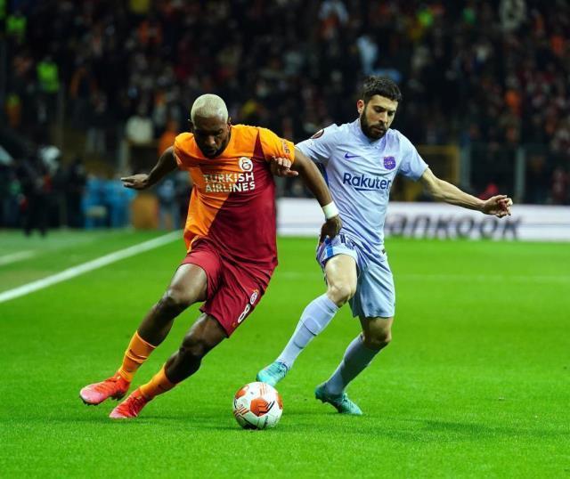 Barcelona defansta yapılan hatayı affetmedi! Galatasaray, Avrupa Ligi'nde ilki yaşadı