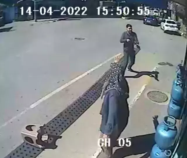 Pompalı tüfekle yaşanan dehşet anları güvenlik kamerasında